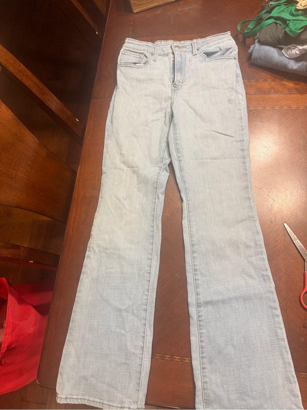 Levi’s 725 High Rise Bootcut Jeans W27 L30 Light Wash Stretch Denim